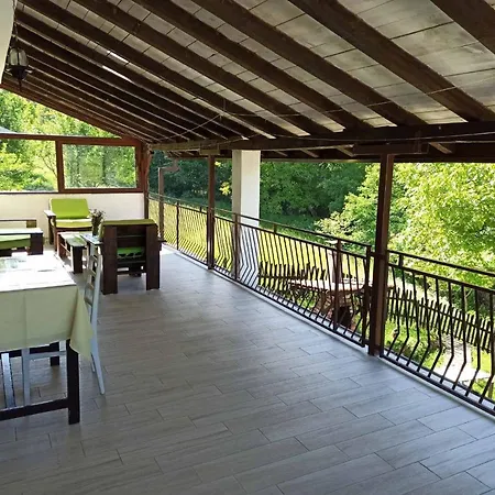 River Pehchevo Villa